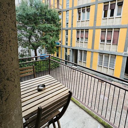 Tiny & Cosy Studio Flat In Como Bagian luar foto