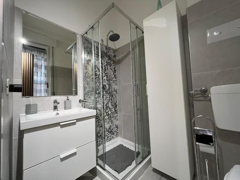 Tiny & Cosy Studio Flat In Como Bagian luar foto