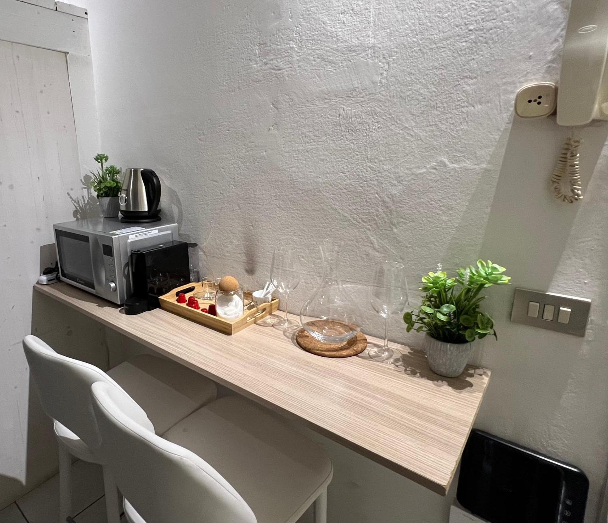 Tiny & Cosy Studio Flat In Como Bagian luar foto
